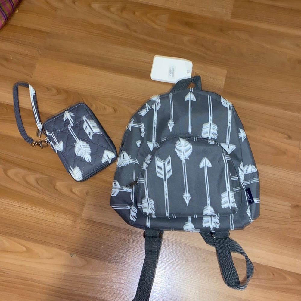Gray arrow print small backpack matching wristlet wallet NWT diaper bag tote